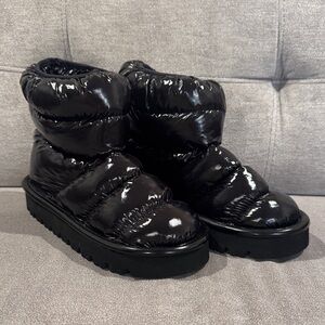 Black Puffer Boots